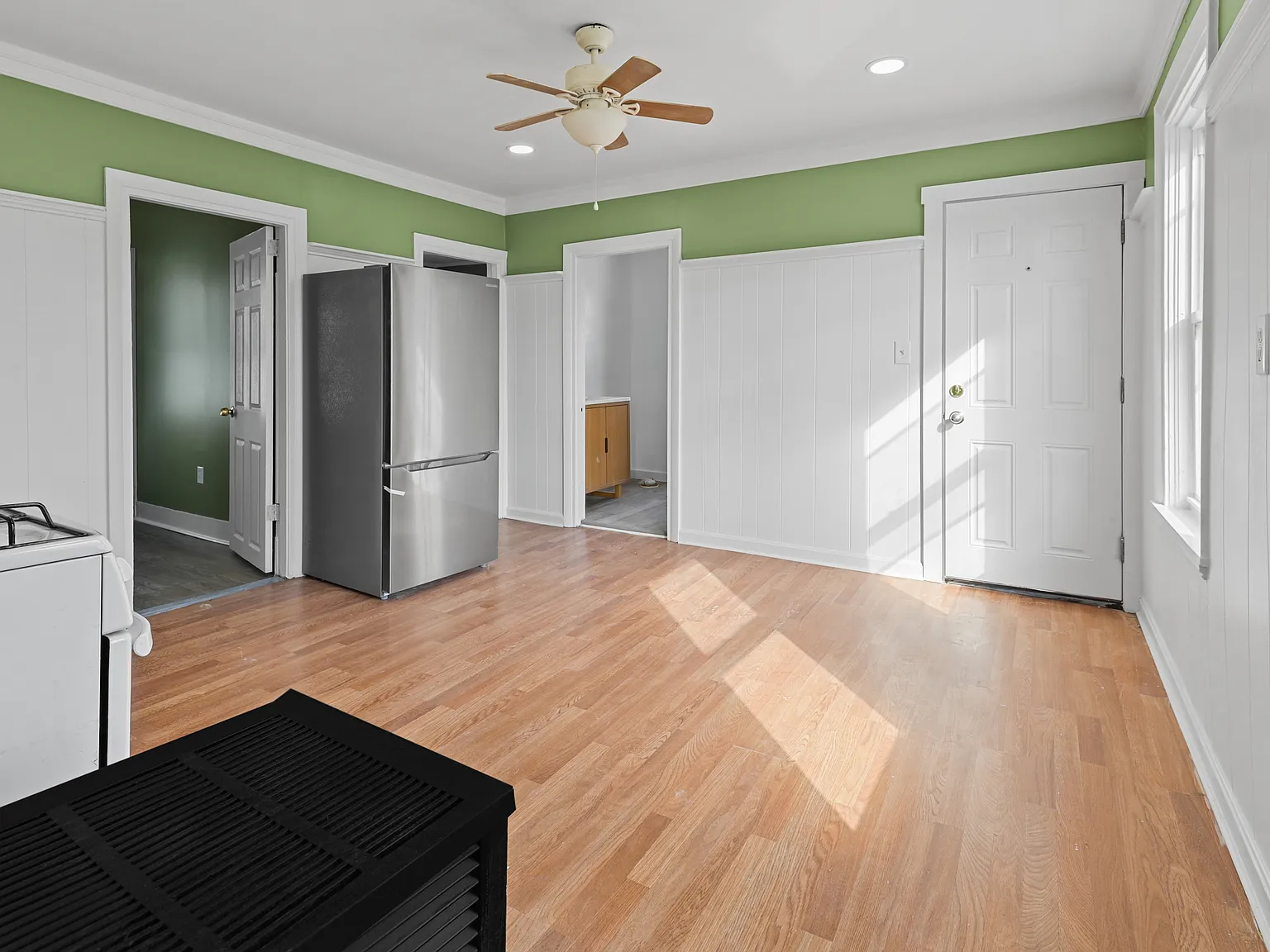 2 bed, 1077 sqft, $1,800 — Photo 4