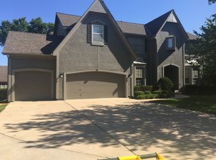 5302 W 132nd Ter, Overland Park, KS 66209
