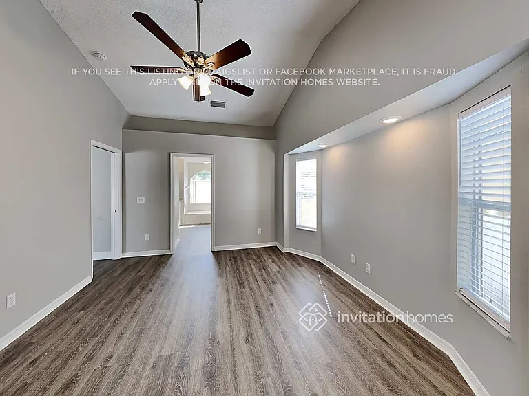 2330 Tioga Dr — Photo 9