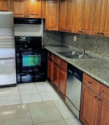 2nd image of 17890 W Dixie Hwy APT 211