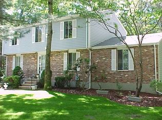 9 Hawk Ln, Sharon, MA 02067