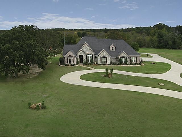 1st image of 4076 Meadowview Dr