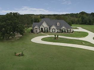 4076 Meadowview Dr, Campbell, TX 75422