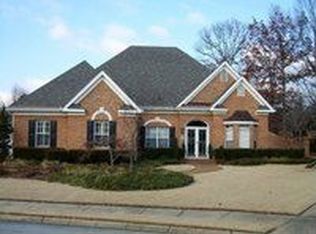 2303 Laurelton Creek Ln, Chattanooga, TN 37421