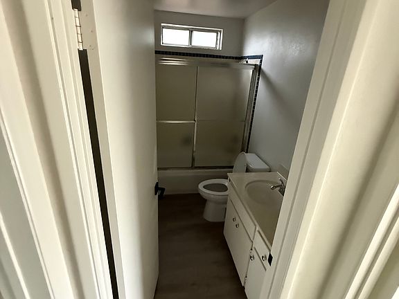 3rd image of 8940 Mountain Dr