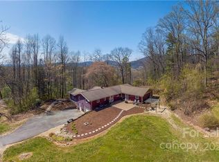 185 Old Cannon Dr, Hendersonville, NC 28792
