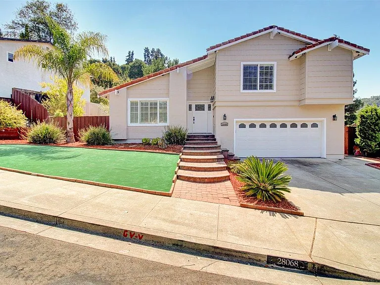 28068 Farm Hill Dr, Hayward, CA 94542 | Zillow