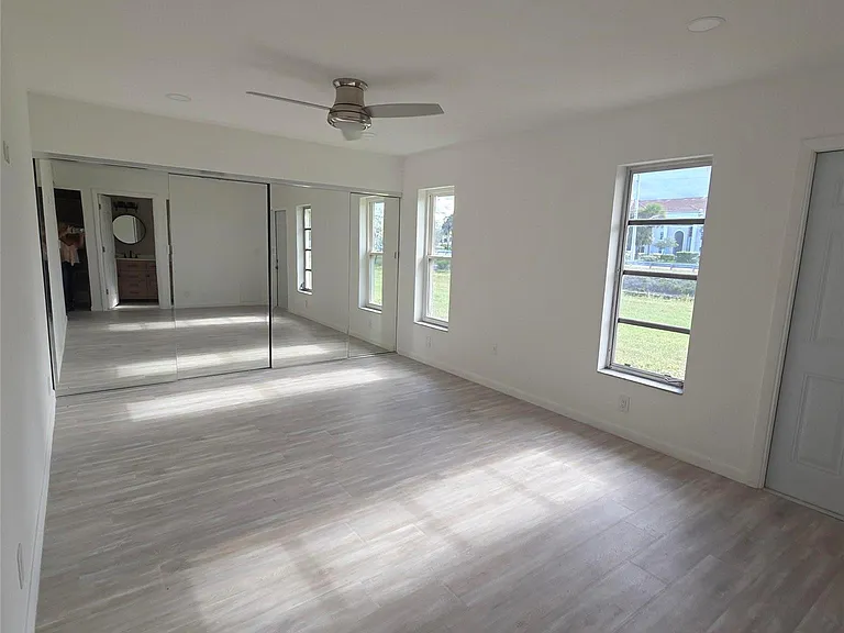 5385 Lakefront Blvd #A — Photo 14
