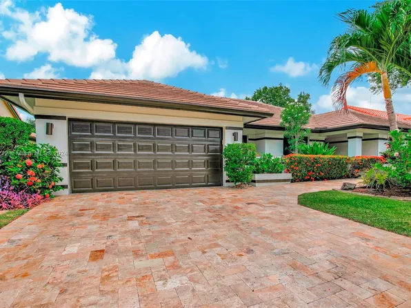 2881 Hidden Hollow Ln, Davie, FL 33328