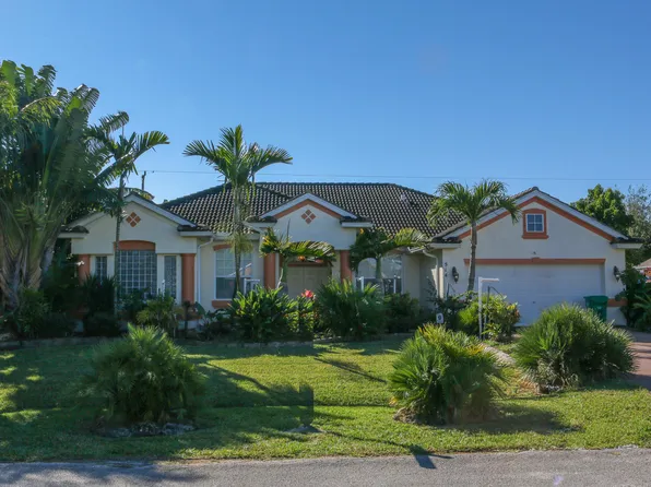 514 SW Laconic Ave, Port Saint Lucie, FL 34953