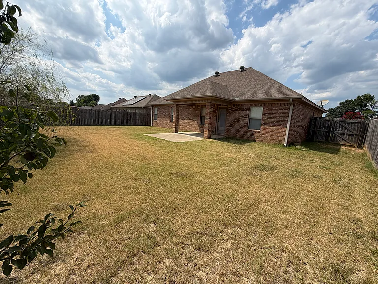 1417 Puritan Dr — Photo 41