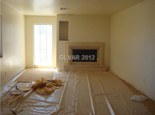 2nd image of 5270 Stanley Ave