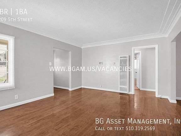 3rd image of 1209 5th St