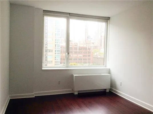 Rented by R New York | media 45