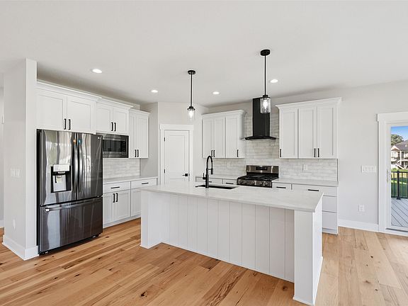 5th image of 17321 N Valley Dr