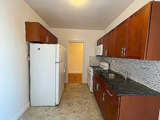 4th image of 64-21 Booth St #6H