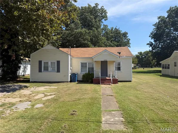 1001 Huffman Ave, Portageville, MO 63873