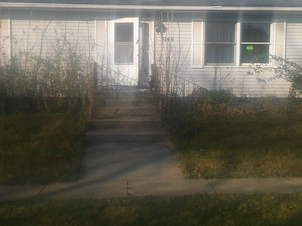 1st image of 22300 Murphy Ave