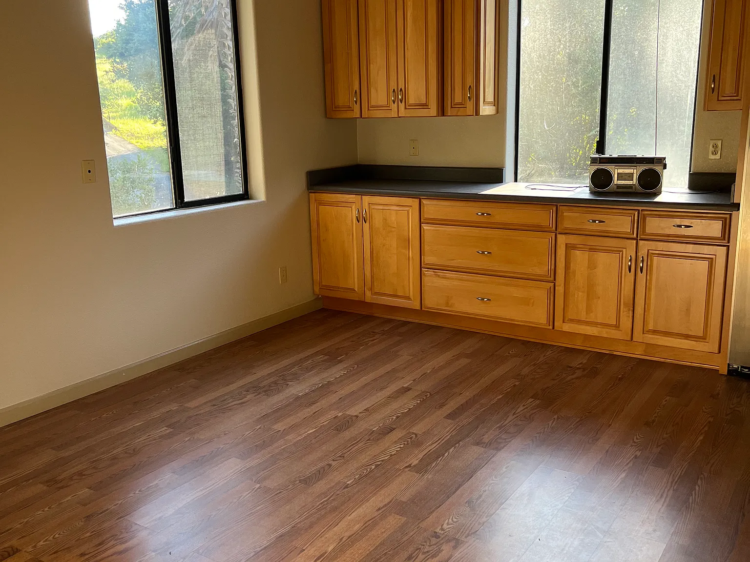 Studio, 750 sqft, $3,295 — Photo 3