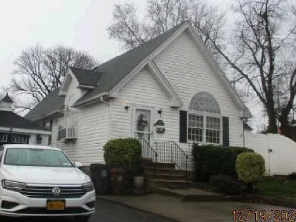 270 Great Kills Rd, Staten Island, NY 10308