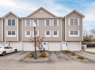 673 Bell St UNIT 25, Manchester, NH 03103