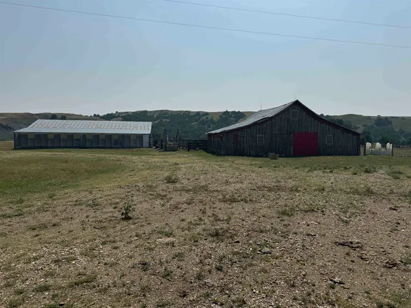 21713 Elm Springs Rd, Owanka, SD 57767