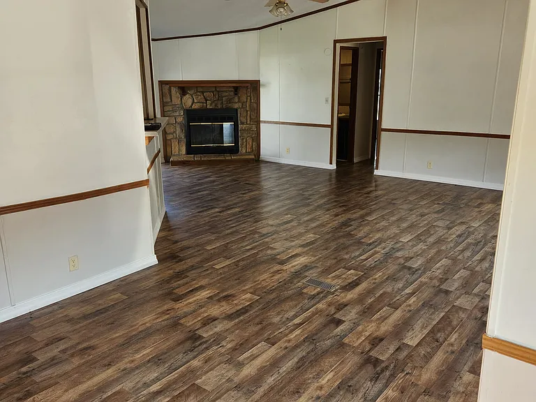 150 Lone Star Ln — Photo 7