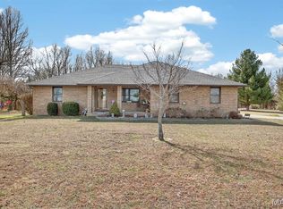 18511 Oak Tree Ln, Phillipsburg, MO 65722