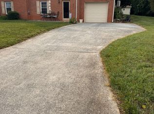 113 Prescott Pl, Madison Heights, VA 24572