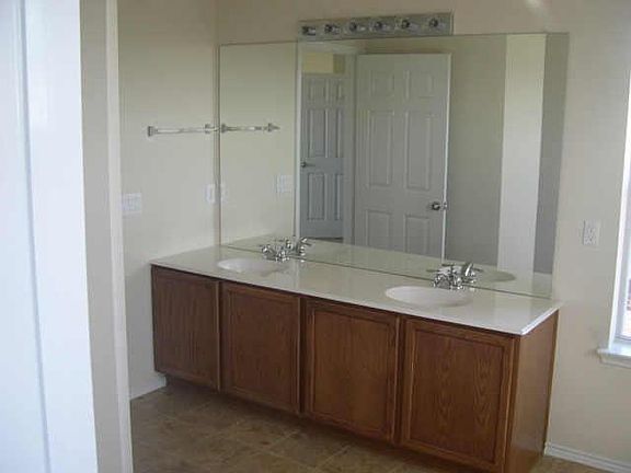 3rd image of 8209 San Jose St