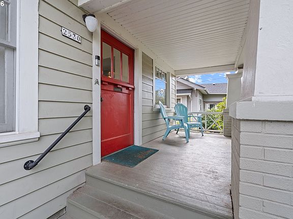 2nd image of 2530 NE 58th Ave