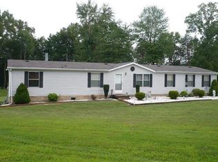 126 Tracey Dr, Chatham, VA 24531