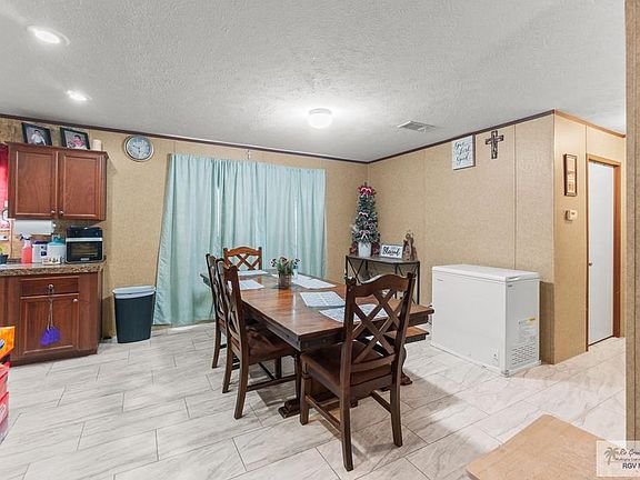 4th image of 22455 Sabal Dr