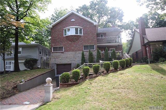 1st image of 195-28 McLaughlin Ave