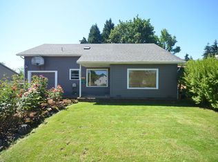 1069 L St, Springfield, OR 97477