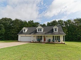 1688 Flag Ln, Vale, NC 28168