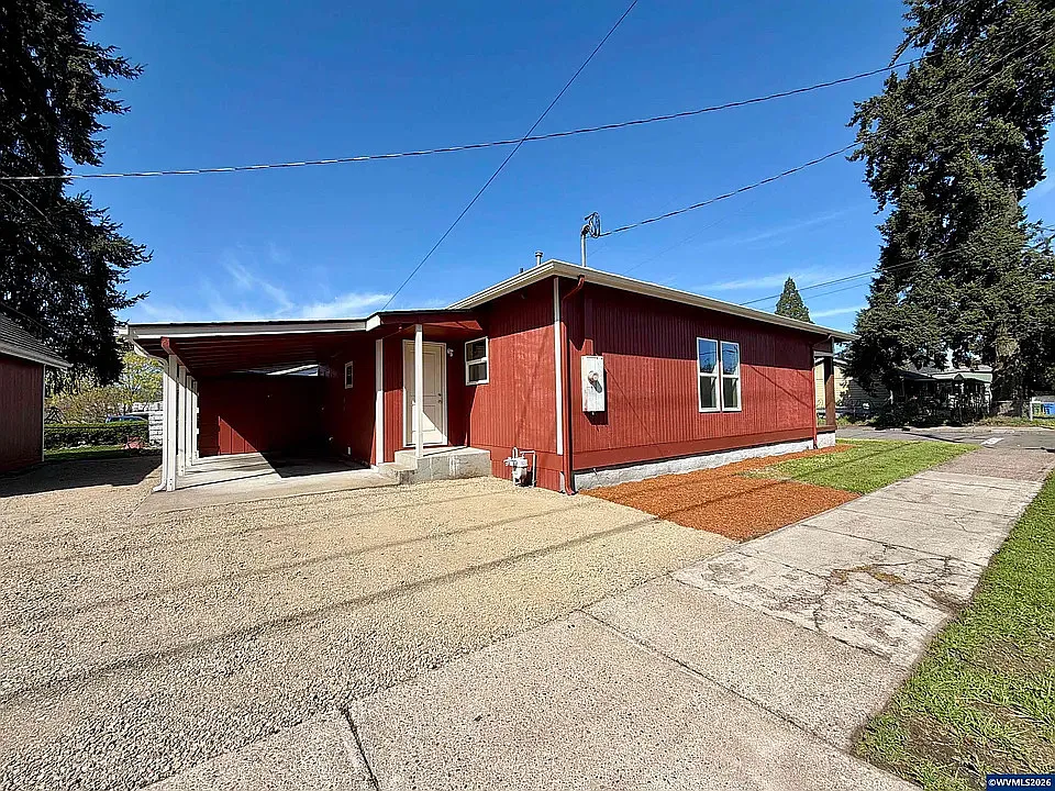 2 bed, 1308 sqft, $2,300 — Photo 2