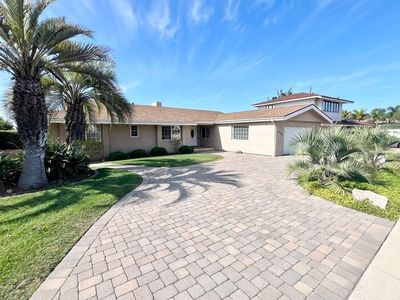 6082 Madra Ave, San Diego, CA, 92120