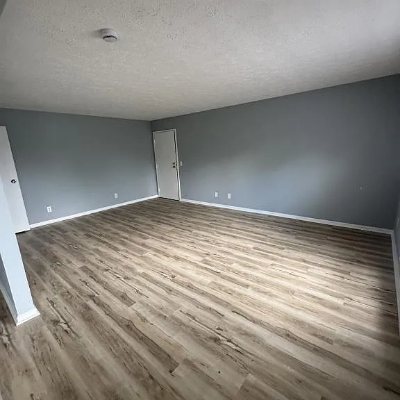 8380 Cottonwood Dr — Photo 1