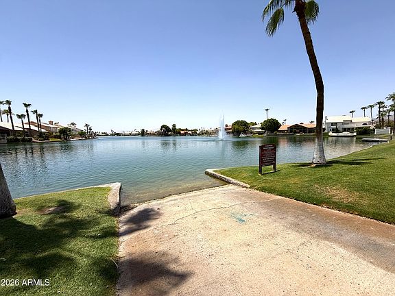 3rd image of 3510 E LAKEWOOD Parkway #115