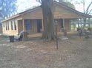 194 Main St, Walnut Grove, MS 39189