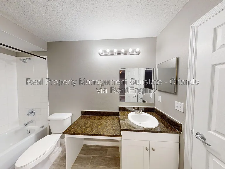 2224 Fan Palm Dr — Photo 7