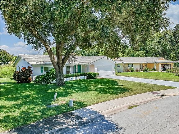4th image of 2955 Kenmore Pl