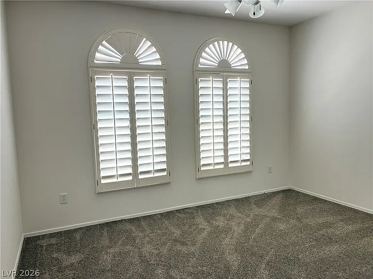 2578 Woodson Ave — Photo 2
