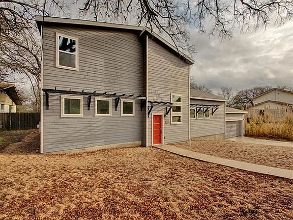 3rd image of 3006 Northeast Dr