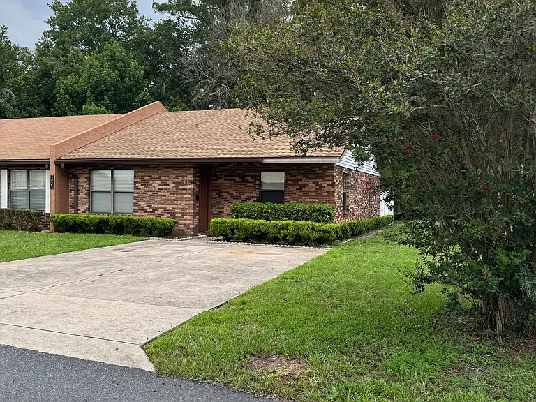 1029 SW Rossborough Ct #102 — Photo 43