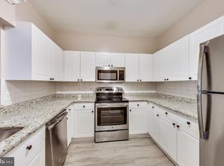 4551 Strutfield Ln APT 4222, Alexandria, VA 22311