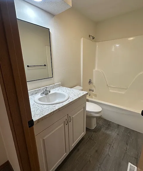 817 Pinhook Dr — Photo 9