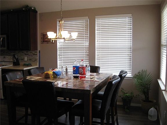 5th image of 1005 Trickham Dr