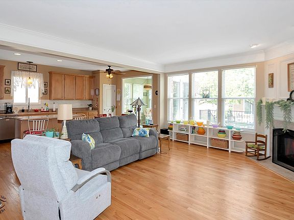 4th image of 13345 Strandhill Dr
